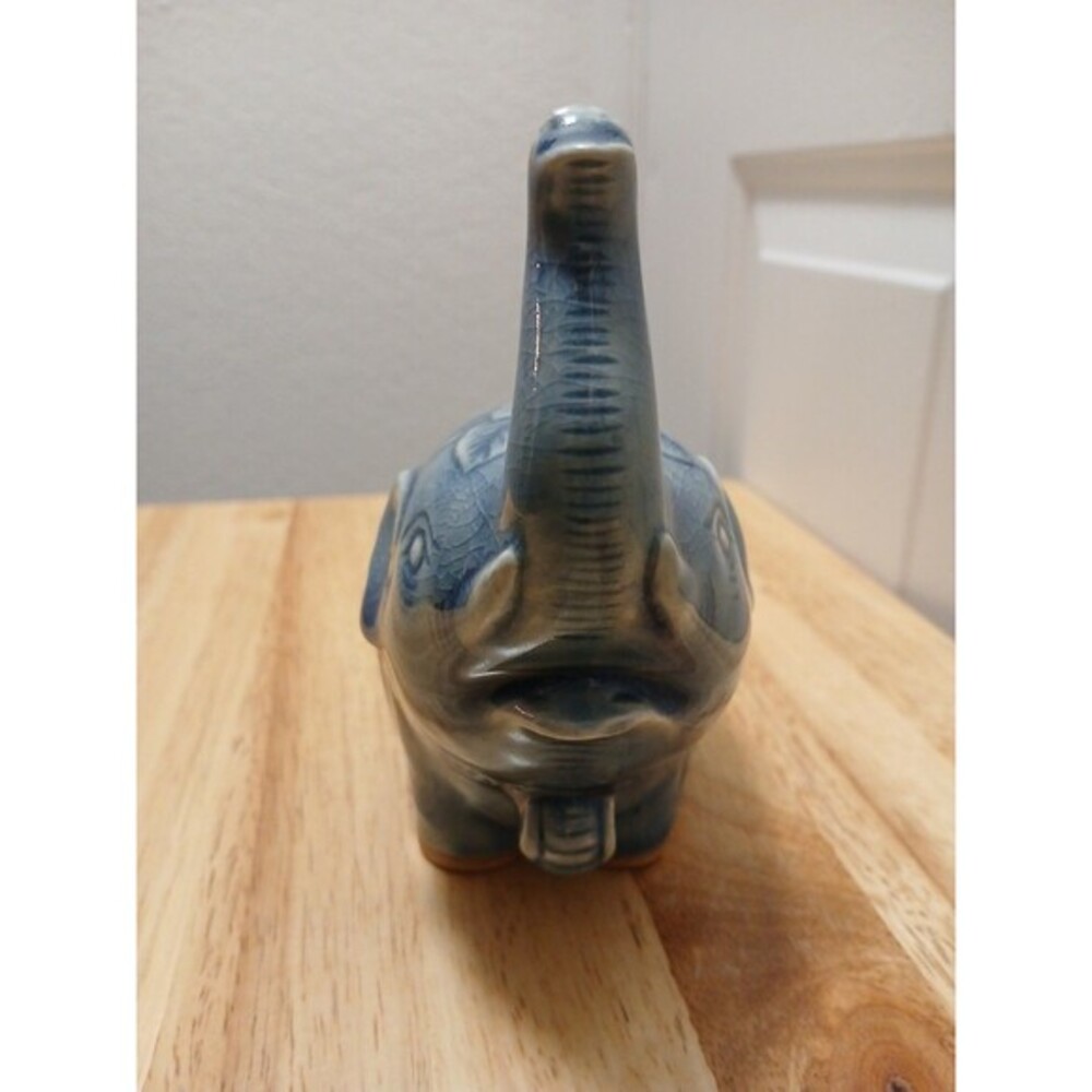 Baan Celadon Blue Elephant Crackle‎ Glaze 6" x 5" Ornate Ceramic Thailand - Picture 16 of 16